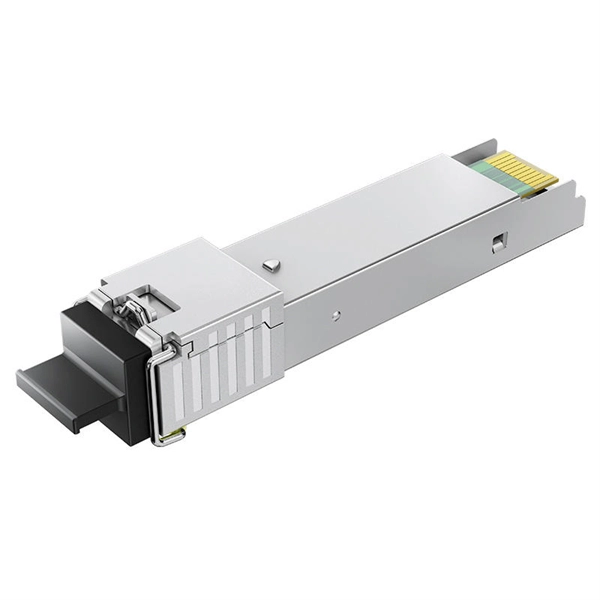 Low Noise Raman Amplifier for Railway Communication