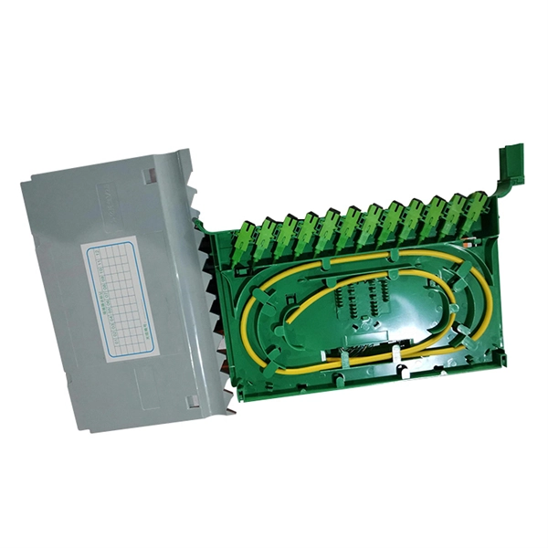 How to plug in the Huawei fiber optic router cable